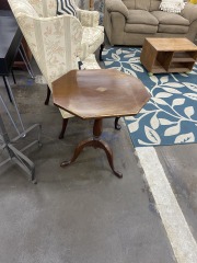 Rotating Tilty-Boi Octagonal Side Table (For Restoration)