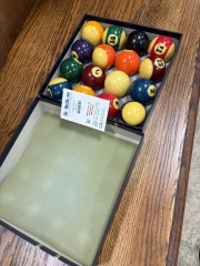 Belgian Pool Balls