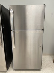 GE Refrigerator