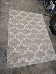 Light Gray Pattern 4x6ftRug