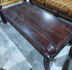 Coffee table 3543
