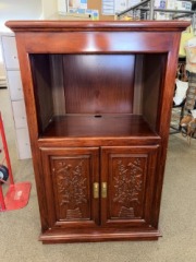 Online: D-Hand Carved Display Unit