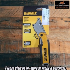 DEWALT FOLDING RAZOR\/KNIFE MSRP$14.99