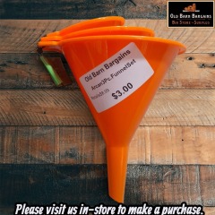 Arcan 3-Piece Plastic Funnel Set (MSRP $8.99)