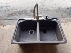 Black Kitchen Sink with Faucet 22\