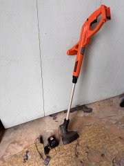 Black & Decker 20V MAX Weed Wacker
