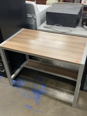 Metal & Wood Look Desk