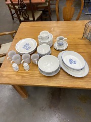 Pfaltzgraff Yorktown Collection Set of 35