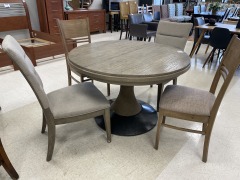 Round Table 4 Chairs