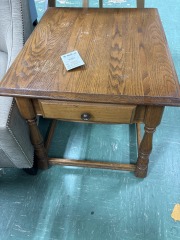 Oak 1-draw accent Table