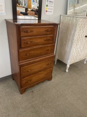 Maple Antique 5 Drawer Dresser