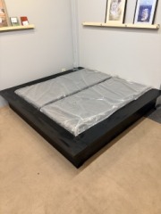 Online: NEW King Size Bed Frame (no headboard)