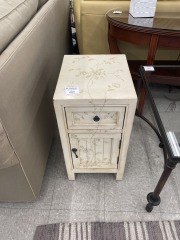Floral End Table w\/ Storage