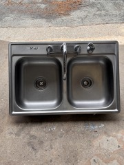 Stainless Kitchen Sink 33\