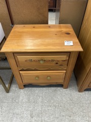 2 Drawer Country Nightstand