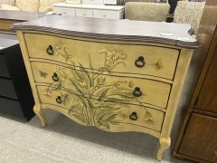 Pulaski Handpainted Bombe Chest