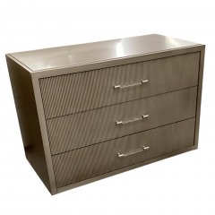 Vanguard Furn. 3 Drawer Cabinet (No Legs)
