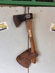 Vintage Council El Lobo Hatchet