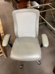 Office Chair Tan