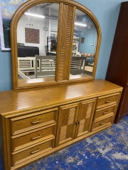 Stanley Raleigh Road 9 Drawer Dresser w\/ Mirror