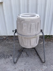 Suncast 48.62 Plastic Tumbler Composter