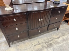 Stanley Dark Wood 9 Drawer Dresser w\/mirror
