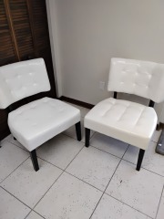 Tufted Accent Chair