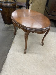Dainty Darling Oval Side Table
