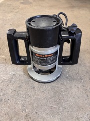 Black & Decker 1 1\/2 HP Router