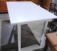 White Table 3661
