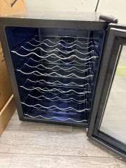 Online: Wine Cooler