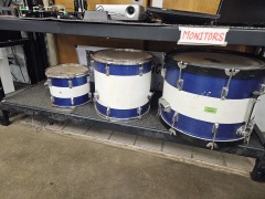 Vintage blue and white three piece drums as-is