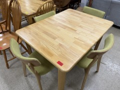 DINING ROOM SET W\/4  CHAIR\/LEAF