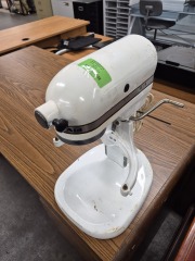 KitchenAid K5-A Hobart Mixer no accessories