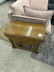 Rectangle End Table w\/glass