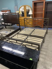 Queen Modern Metal Bed Frame