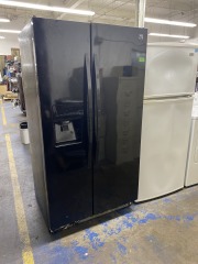 kenmre Side By Sideb Black Refrigerator