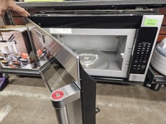 KitchenAid KMHS120UESS Microwave