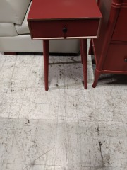 End\/ Side Tables