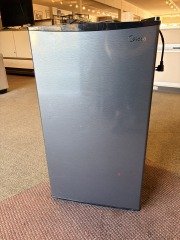 Online: Midea Mini Fridge w\/Freezer