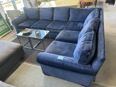 Large 2pc Blue Sectional