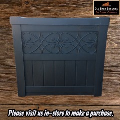 SUNCAST 22 GALLON SMALL DECK BOX MSRP $54